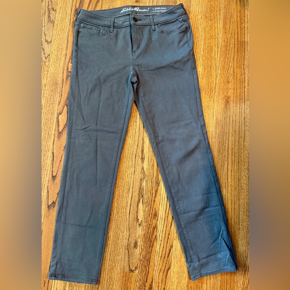 Eddie Bauer Slightly Curvy Slim Pants Size 10